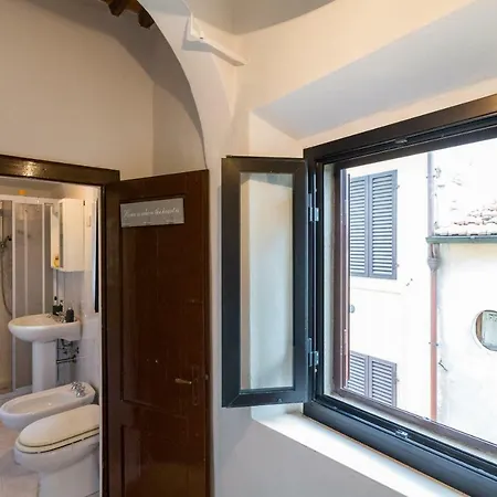 Art Rebus Tower In Tuscany דירה ראדה אין קיאנטי