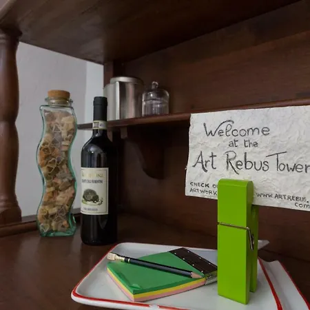 דירה Art Rebus Tower In Tuscany