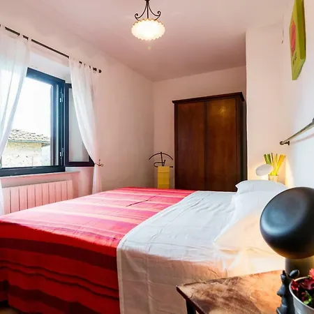 Art Rebus Tower In Tuscany דירה ראדה אין קיאנטי