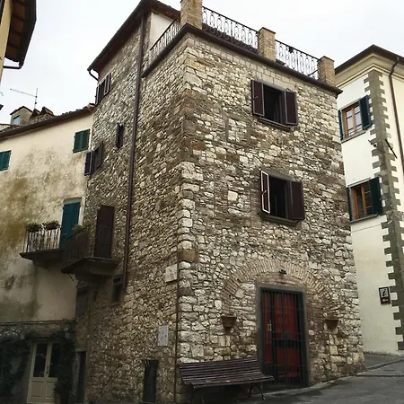 Art Rebus Tower In Tuscany Apartment Radda in Chianti